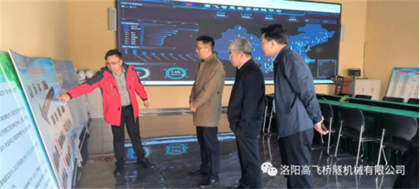 熱烈歡迎河南省科技廳黨組成員、副廳長潘剛一行蒞臨高飛橋隧調(diào)研指導